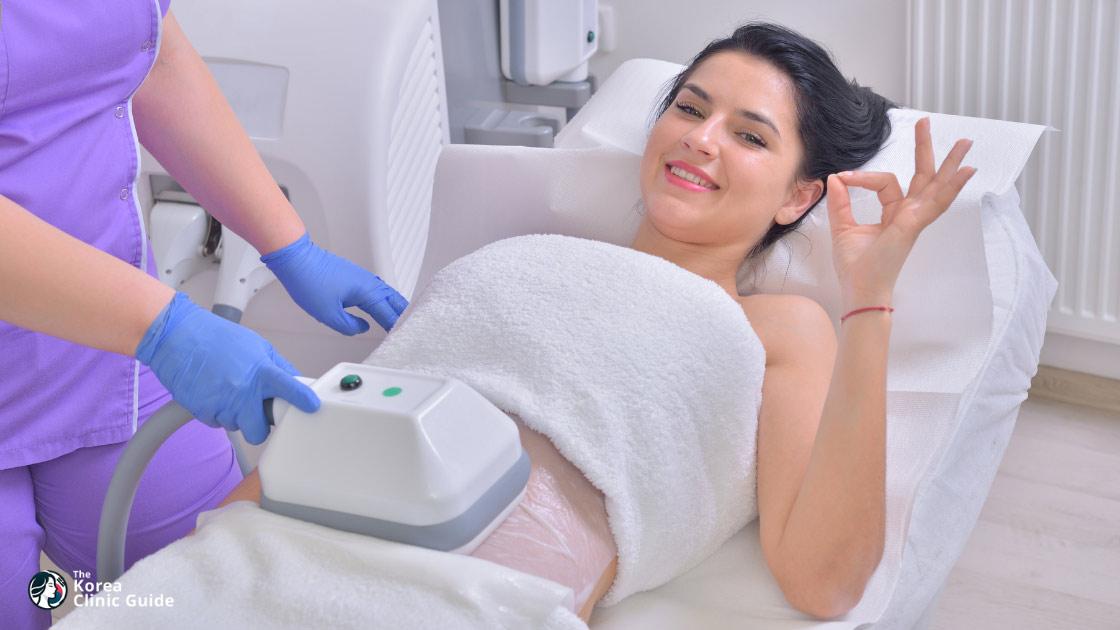 Laserlipolyse in Korea | Die besten Kliniken, Kosten, Behandlungsoptionen und mehr