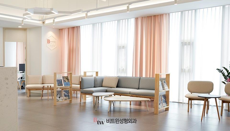 BETWEEN Plastic Surgery4