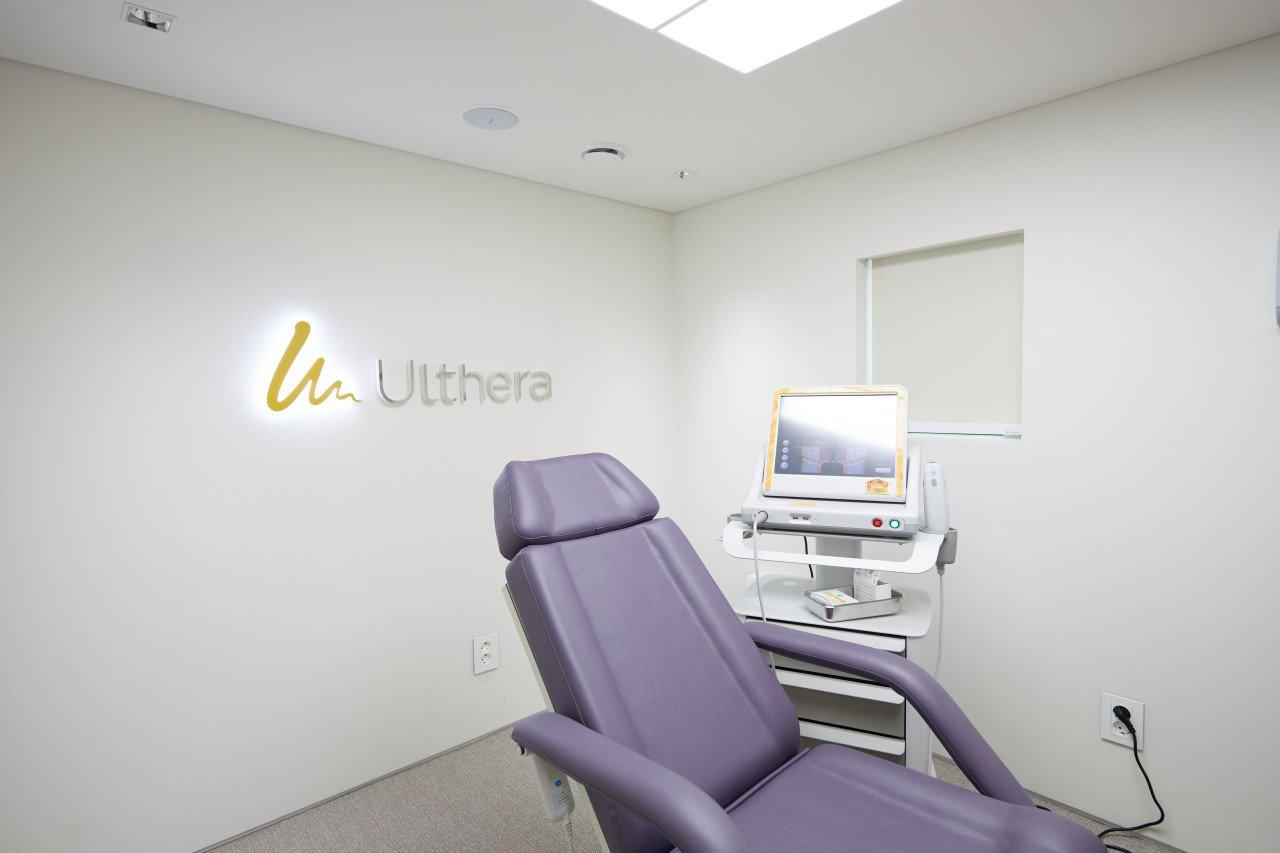 V&MJ Dermatology Clinic & Plastic Surgery3