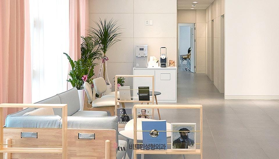 BETWEEN Plastic Surgery1