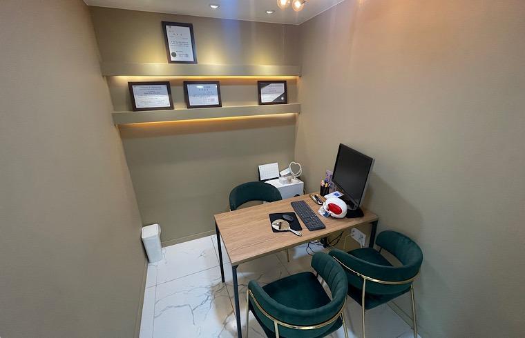 Dr Tak Plastic Surgery1