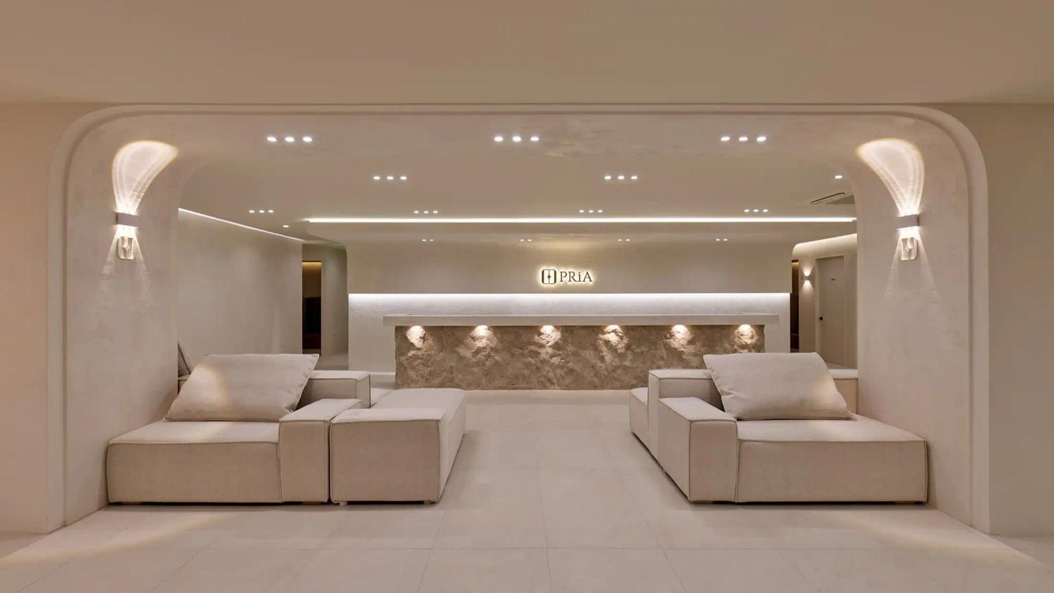 Pria Clinic4