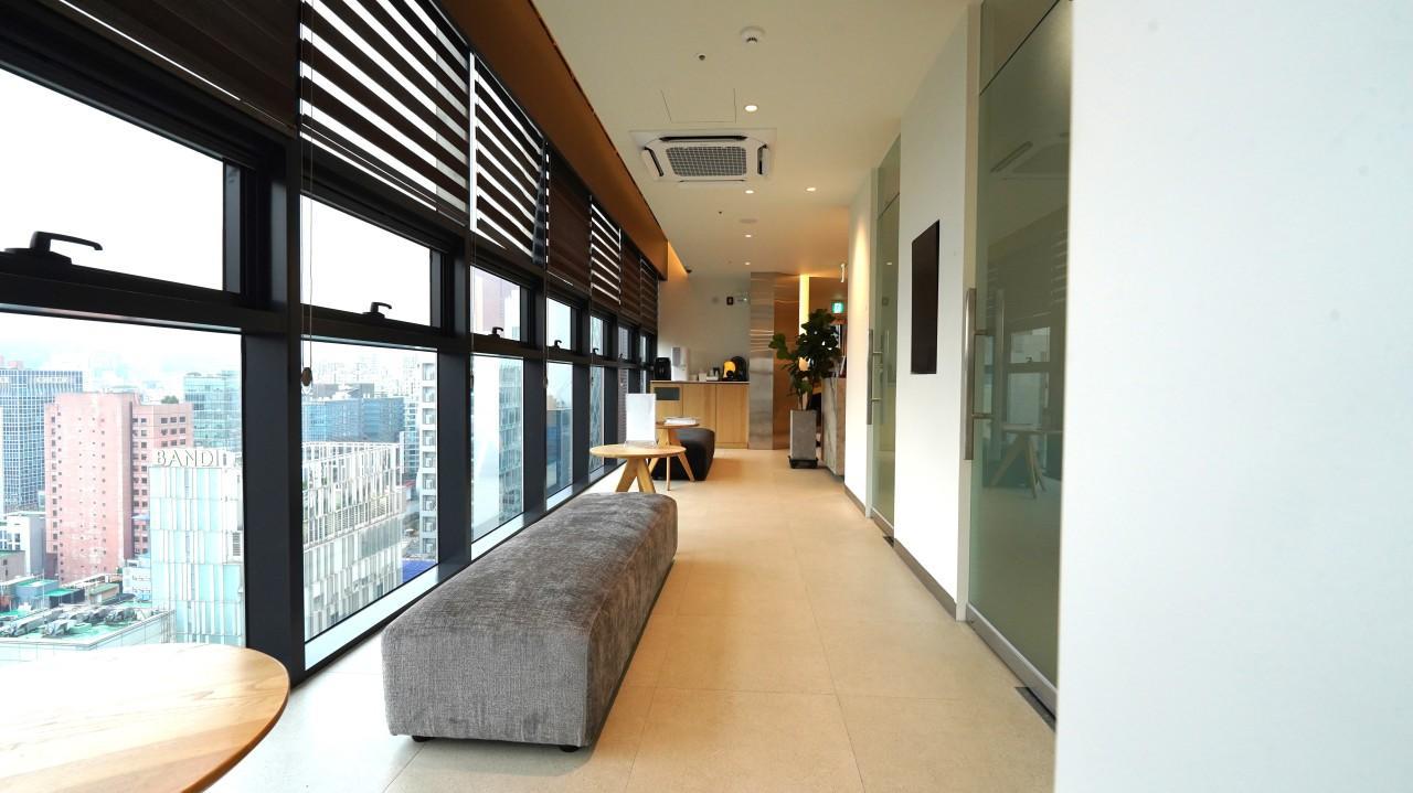 IVY Plastic Surgery Clinic3