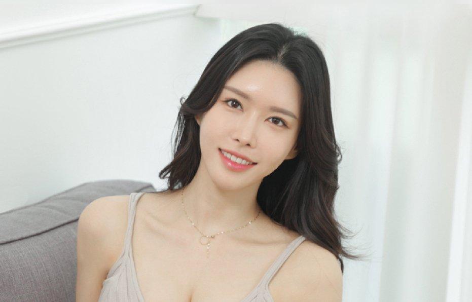 The Plastic Surgery