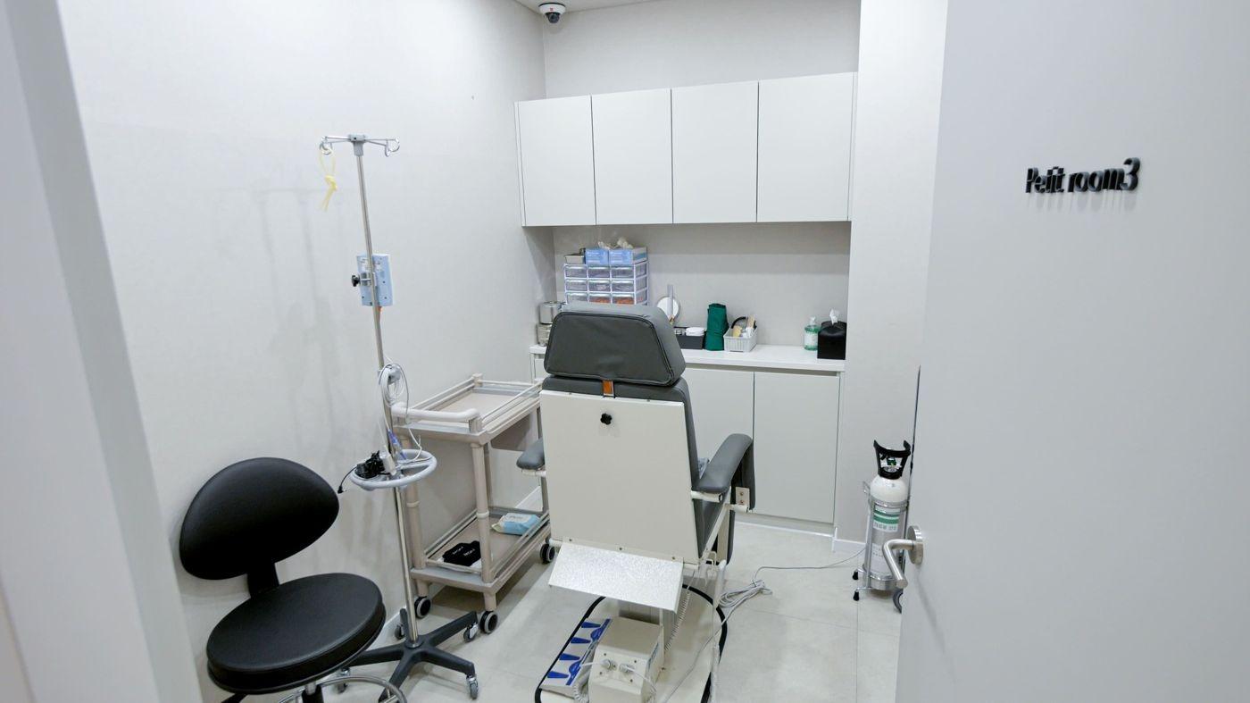 Dr. E-Laser Dermatology3
