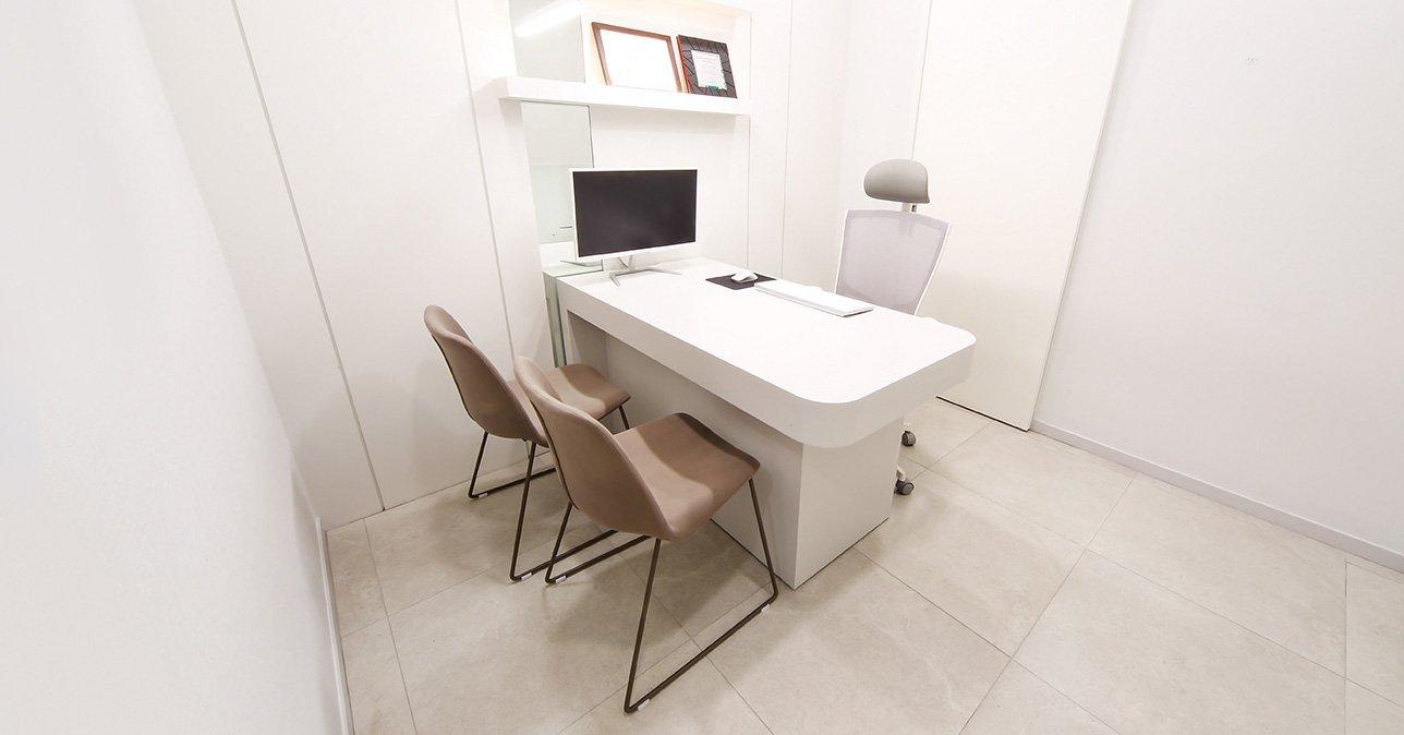 Just Plastic Surgery Clinic3
