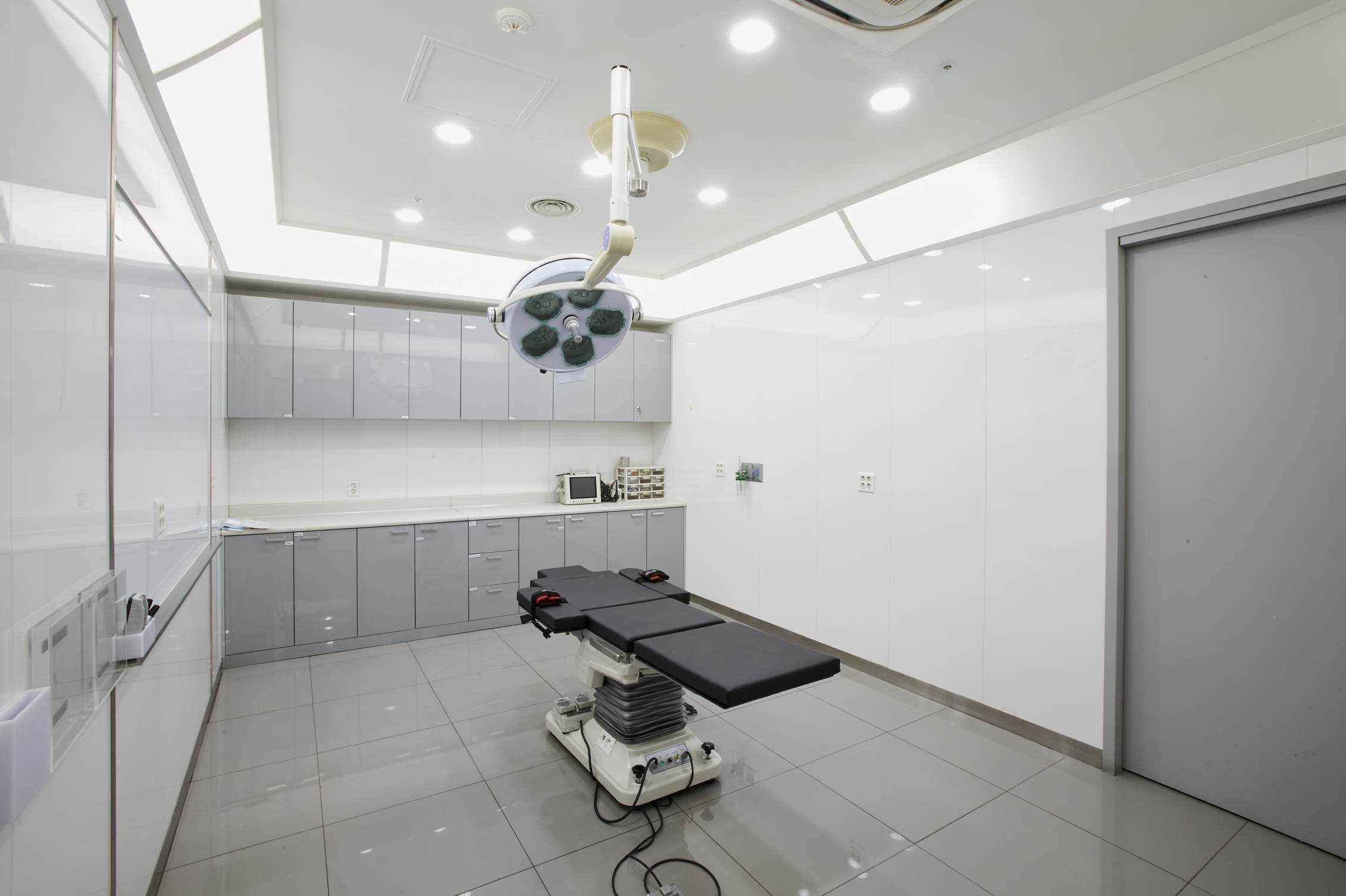Girin Plastic Surgery3