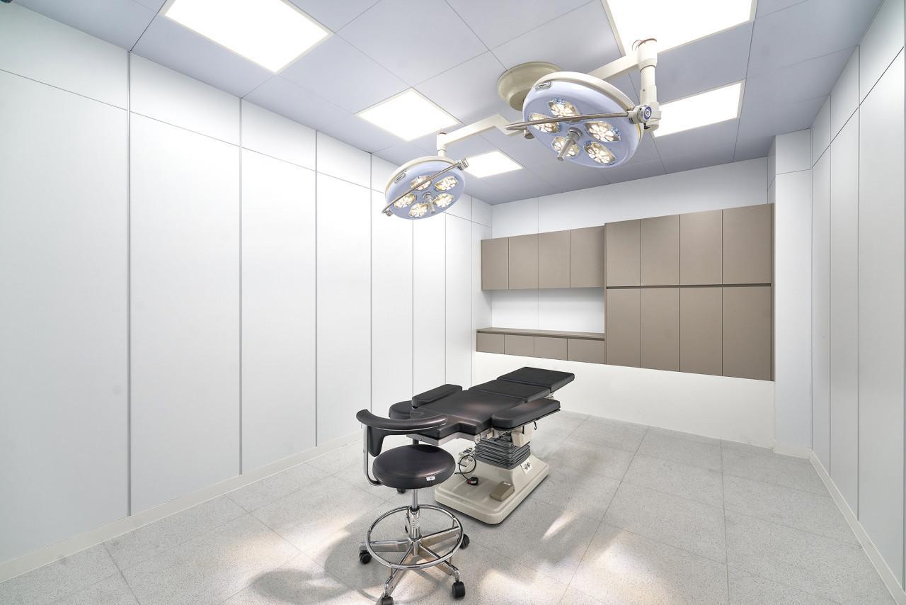 Four Seasons Plastic Surgery4