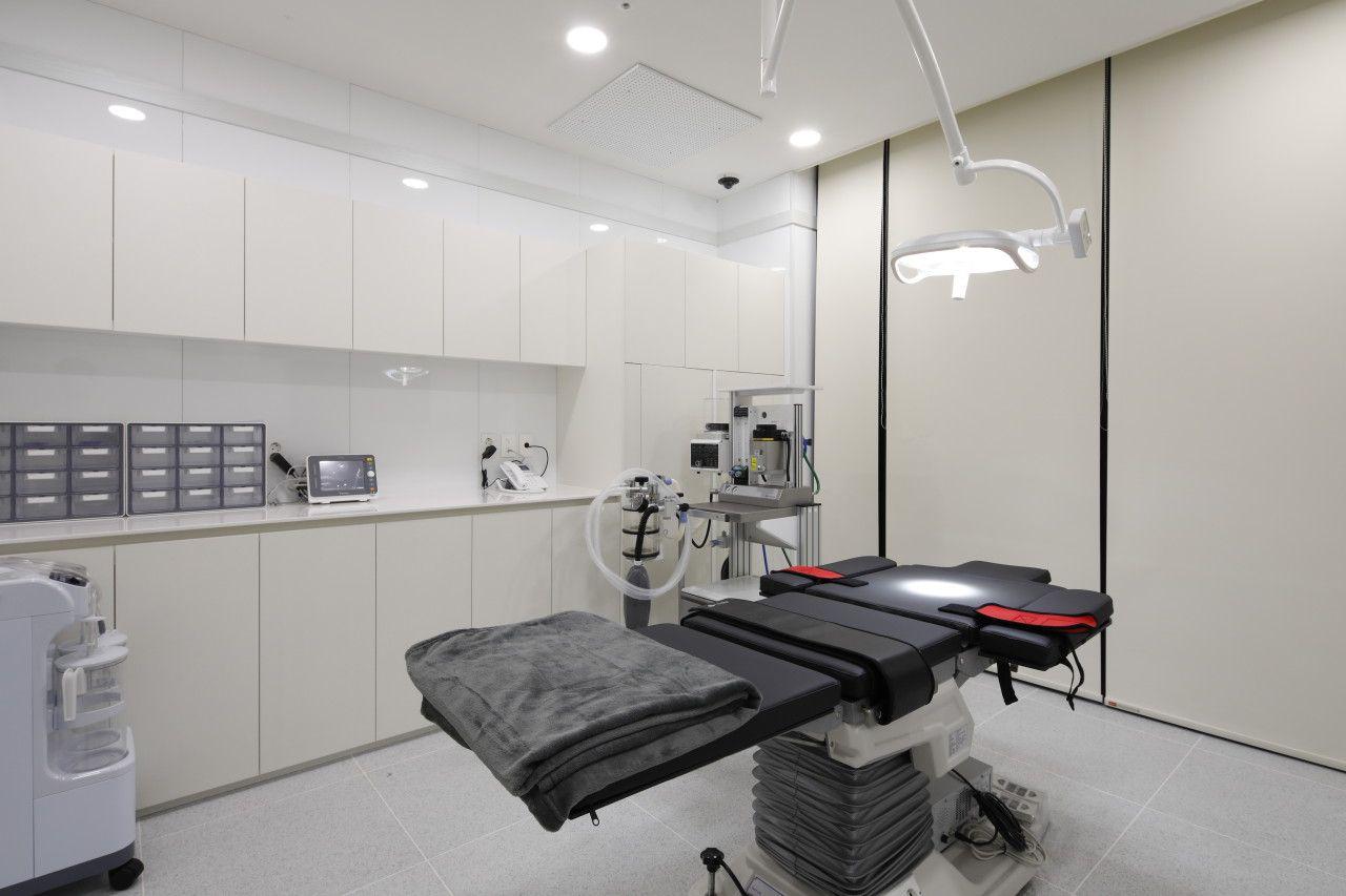 Wave Rhinoplasty Clinic4
